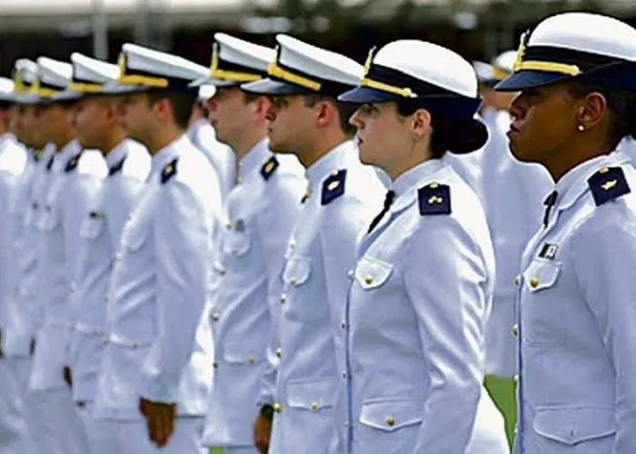 O Colégio Naval é uma instituição de ensino militar localizada na enseada Batista das Neves, no município de Angra dos Reis, estado do Rio de Janeiro, cuja missão é preparar candidatos para o ingresso no curso de graduação da Escola Naval, responsável pela formação de oficiais da Marinha do Brasil.

Informações do Concurso:

Vagas: 129 vagas

Inscrições: De 26/06/21 a 18/07/21

Salário: R$ 1.398,30

Taxa de Inscrição: R$ 90,00

Provas: A ser definida

Organizadora: Marinha do Brasil


Acesse abaixo para baixar seu material de estudo. 

, Vagas de concurso, Apostila de concurso e Inscrição concurso Marinha, em, Brasil