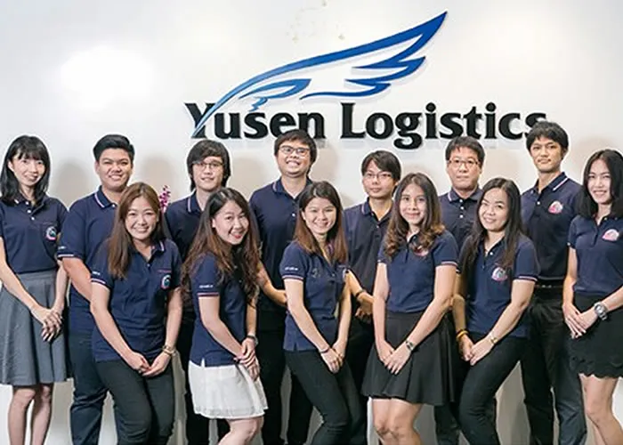 A Yusen Logistics oferece excelência no atendimento aos clientes através da habilidade e dedicação de nossos colaboradores, além do comprometimento diário com a qualidade e inovação no fornecimento de soluções para gerar o crescimento sustentável para os negócios e a sociedade.

Encorajamos as pessoas a fazerem a diferença, estimulamos nossos talentos a terem atitudes inovadoras e criativas, valorizamos a colaboração, ética e diversidade em um ambiente dinâmico de trabalho.

Se você se identifica com o nosso propósito, busca trabalhar em uma empresa sólida, em constante expansão e com oportunidade de crescimento pessoal e profissional, a Yusen Logistics é o seu lugar!

Venha integrar nosso time de Operações em São Paulo (SP), esta posição irá atuar com atividades administrativas.

Responsabilidades e Atribuições
• Ser pontual em relação aos seus horários de aprendizagem e de trabalho;
• Acompanhamento no controle de documentos;
• Acompanhamento no controle de arquivos;
• Preenchimento de relatórios;
• Rotinas administrativas com recebimento e retorno de e-mails.

Requisitos e Qualificações
• Idade: 16 a 22 anos;
• Informática Básica;
• Ensino Médio Cursando ou Completo.

Informações Adicionais

Além de proporcionar muitos desafios e um ótimo ambiente de trabalho, nos preocupamos com o bem-estar de nossos colaboradores e familiares, por isso oferecemos:
• Salário compatível com o mercado
• Refeitório no local
• Vale Transporte
• Seguro de Vida
• Jornada de trabalho: segunda a sexta das 07:00 às 11:00.

Sobre a Yusen Logistics

A Yusen Logistics está trabalhando para se tornar a empresa de logística preferida da cadeia de suprimentos do mundo. Nossa oferta completa foi projetada para promover melhores conexões entre empresas, clientes e comunidades – através do gerenciamento inovador da cadeia de suprimentos, encaminhamento de fretes, armazenagem e serviços de distribuição. Como empresa, nos dedicamos a uma cultura de melhoria contínua, garantindo que todos que trabalham conosco estejam comprometidos, conectados e criativos em oferecer a melhor solução e experiência aos nossos clientes.


SOBRE A YUSEN LOGISTICS

Uma empresa sem fronteiras, com mais de 20 mil colaboradores ao redor do mundo, e comprometida em conectar pessoas, negócios e comunidades para um futuro melhor.

Esta é a missão da Yusen Logistics, que se empenha para ser a empresa de logística preferida da cadeia de suprimentos global. Por isso, contamos com a paixão dos nossos colaboradores em distribuir excelência, aplicando nosso conhecimento, qualidade de serviço e inovação para gerar o crescimento sustentável para o negócio e a sociedade.

Descubra o espírito da Yusen e dê o próximo passo em sua carreira agora mesmo, acesse o botão Ir para cadastrar o seu currículo., Encontre o emprego perfeito , Vagas Yusen Logistics e Cadastrar curriculo, em, Brasil